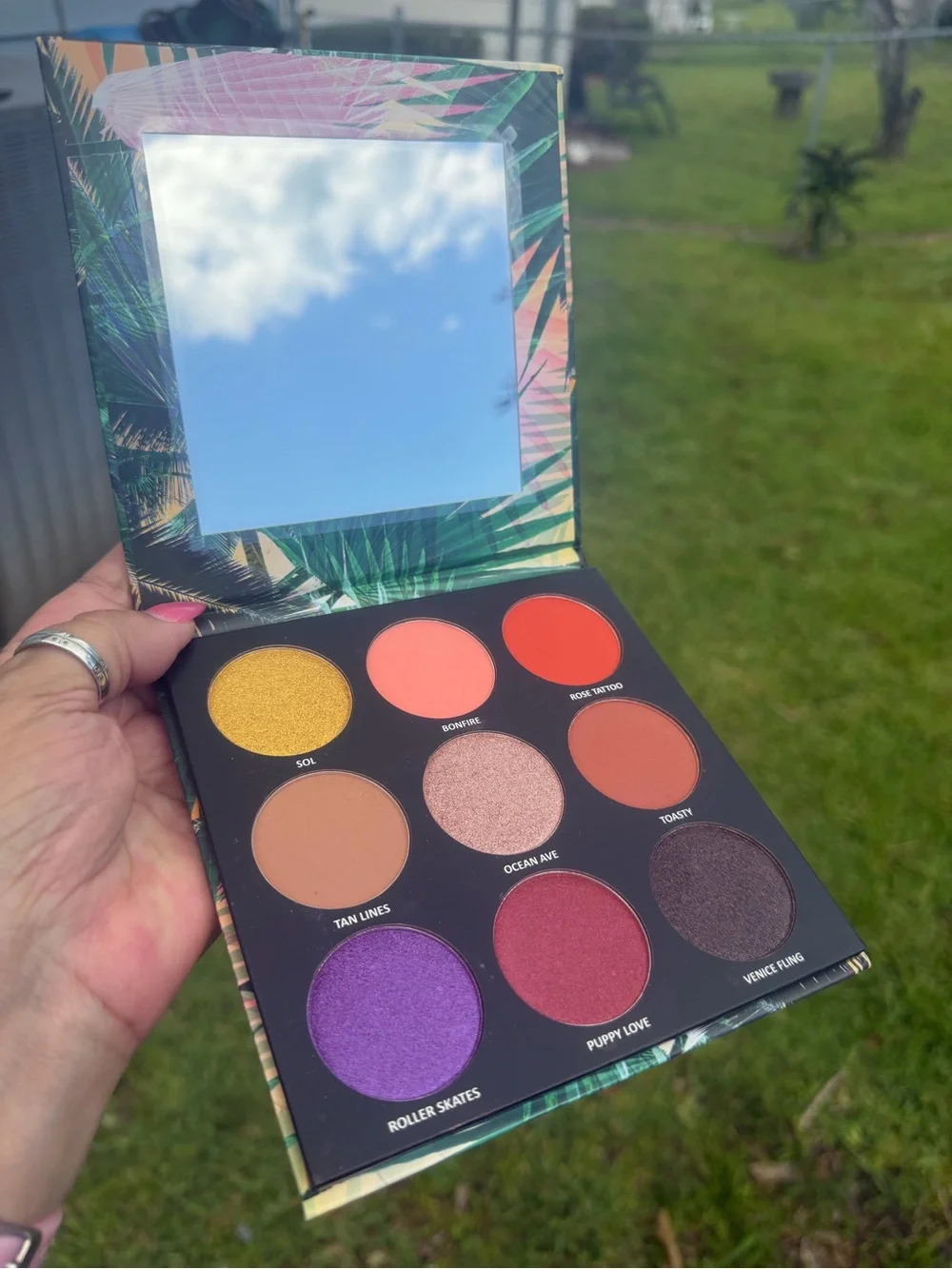 VENICE FLING Bailey Sarian X Estate  Eyeshadow Palette